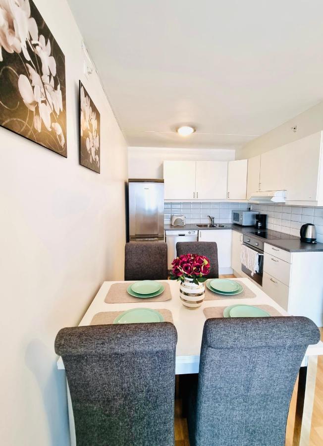 Demims Apartments Lillestrom - Central Location & Parking ภายนอก รูปภาพ